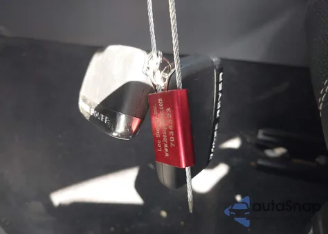 2019 Land Rover Range Rover Velar P250 R-Dynamic Se from USA, damaged, VIN SALYL2EX0KA200457